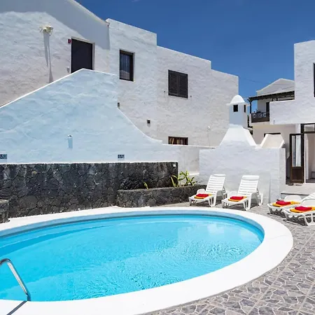 ヴィラ Anjharad By *