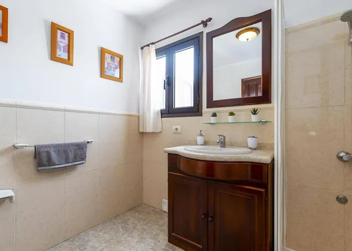 Anjharad By 别墅 *